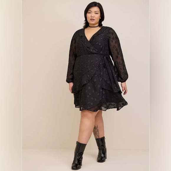 Torrid Mini Clip Star Surplice Ruffle Mini Dress Long Sleeve Ruffle Plus Size - Picture 1 of 14